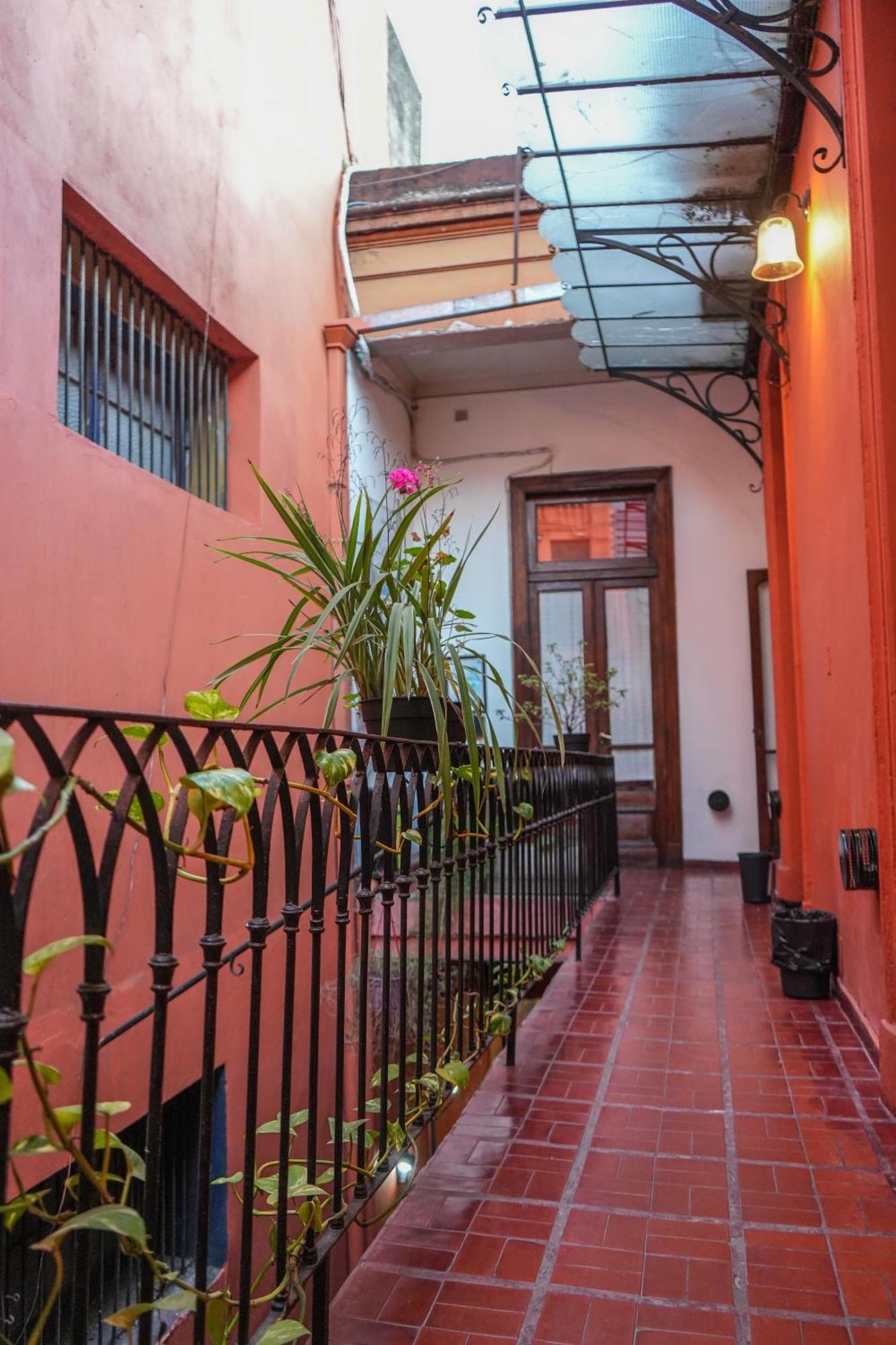 Viavia Bsas Guesthouse 324 Buenos Aires Exterior foto